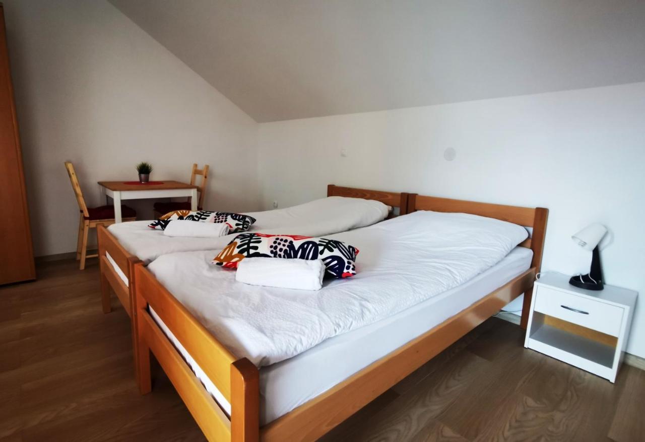 Vila Julija - Apartment & Rooms 오토칵 외부 사진